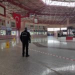 Gaziantep Otogarı’nda kar alarmı! Çökme riskine karşı otogarın içi boşaltıldı
