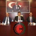 1750761432-690Gaziantep Ticaret Odası Başkanı Yıldırım: Orta Doğu’da adeta yangın var137