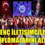 Gaziantep Üniversitesi’nde genç iletişimciler diplomalarını aldı