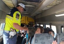 Gaziantep’te jandarma okul servis araçlarını denetledi: 3 araç trafikten men edildi!