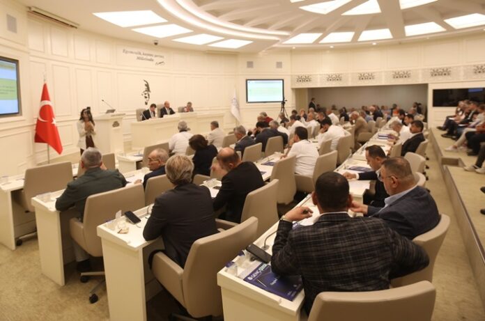 Gaziantep Büyükşehir Belediyesi'nden 'Yeşil Bayrak' ve 'kardeş şehir' kararı