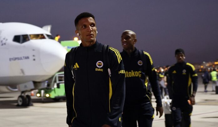 Fenerbahçe kafilesi Gaziantep'e geldi
