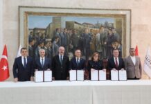 AK Parti’li belediyeden CHP’li belediyeye kültür merkezi jesti… Gaziantep’te örnek dayanışma