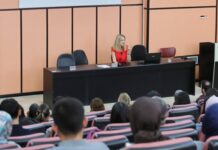 Gaziantep Üniversitesi’nde “İş Hayatında Stil ve İmaj” konferansı düzenlendi