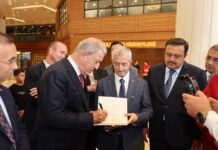 Hulusi Akar Gaziantep’te: Şahinbey Belediyesi’ne övgüler yağdırdı…