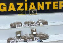 Gaziantep’te 5 kilo sentetik uyuşturucu ele geçirildi: 3 kişi gözaltına alındı