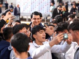 Şehitkamil Belediye Başkanı Yılmaz, gençlerle buluşmayı sürdürüyor