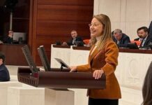 AK Parti Gaziantep Milletvekili Doç. Dr. Bakbak: “Her kitap bir alimdir”