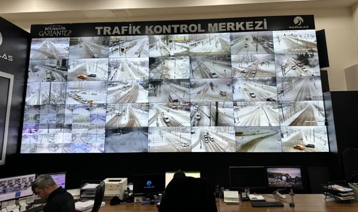 Gaziantep'te karla mücadele için yapay zeka desteği kullanılıyor!