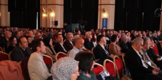 Uzmanlardan şirketlere kritik uyarı: Çalışanların ruh sağlığı alarm veriyor!