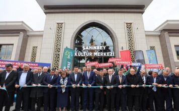 Şahinbey Belediyesi’nden Nizip’e dev kültür merkezi: Törenle açıldı!