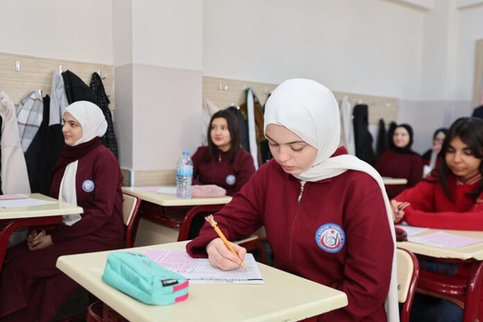 Umreye gidecek öğrenciler sınav (2)