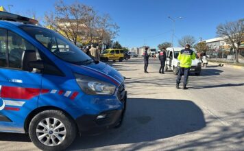 Gaziantep’te okul önleri ve sokaklar jandarmayla daha huzurlu