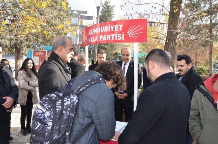 CHP Gaziantep İl Başkanı Açar'dan üniversite öğrencilerinin burs talebine tam destek