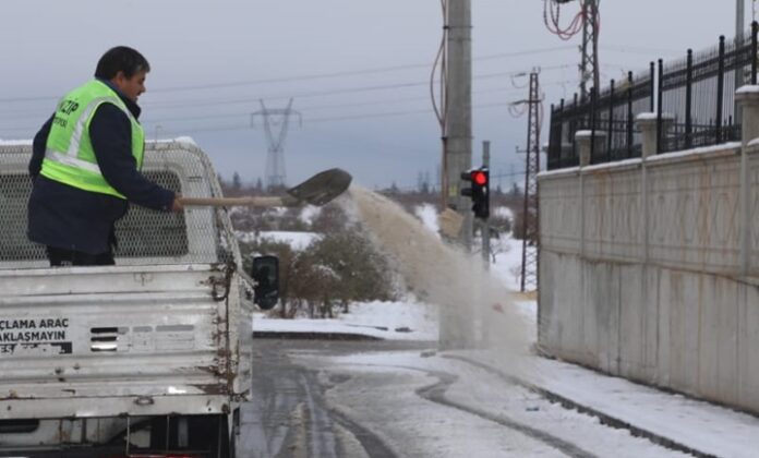 Valilik açıkladı: Gaziantep'te taşımalı eğitime 1 gün ara verildi