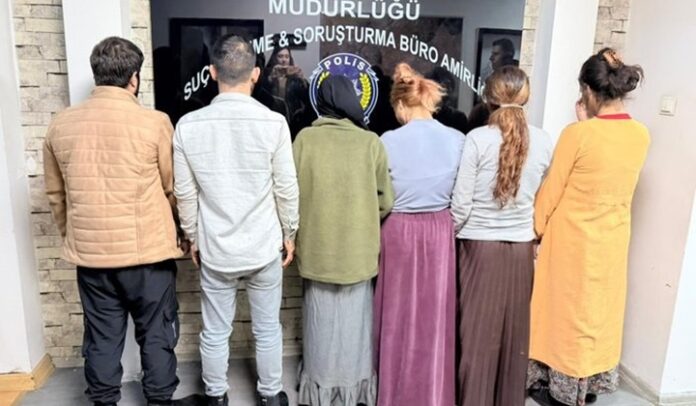 Aynı adreste yakalandılar! Gaziantep polisi firari 6 hırsızı enseledi