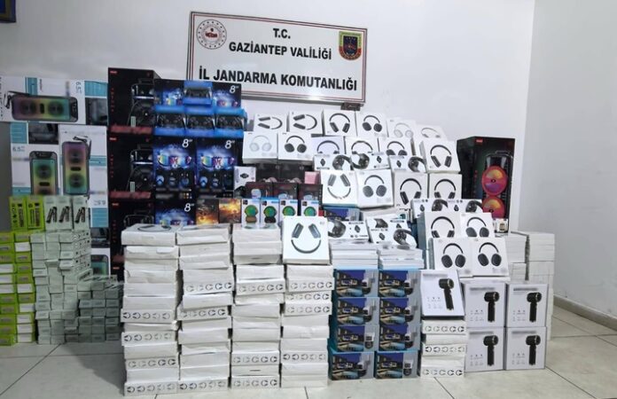 Piyasa değeri 1 milyon 550 bin lira: Gaziantep'te büyük kaçakçılık operasyonu!