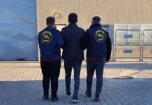 Her yerde aranıyordu: Gaziantep’te yakalanan firari dolandırıcı tutuklandı!