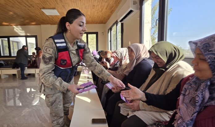 Gaziantep'te 18 bin 409 kadına KADES uygulaması tanıtıldı