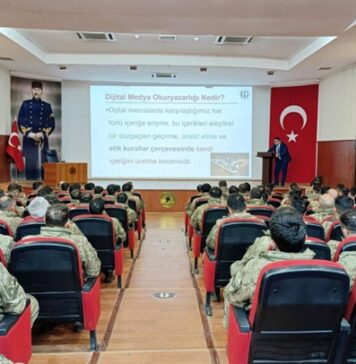 Gaziantep’te TSK personeline yapay zeka eğitimi verildi