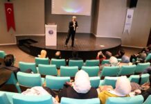 Suriyelilerin geri dönüşünün hukuki boyutları Gaziantep Üniversitesi’nde masaya yatırıldı