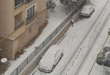 Kar yağışı etkili oluyor! Gaziantep beyaza büründü, ulaşımda aksamalar yaşanıyor