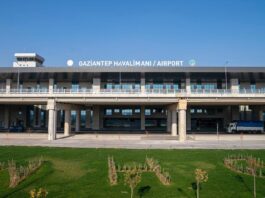Yoğun kar yağışı nedeniyle Gaziantep Havalimanı tüm uçuşlara kapatıldı