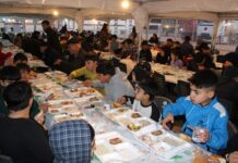 Gaziantep Şehitkamil’de binlerce kişi ilk iftarını aynı sofrada açtı