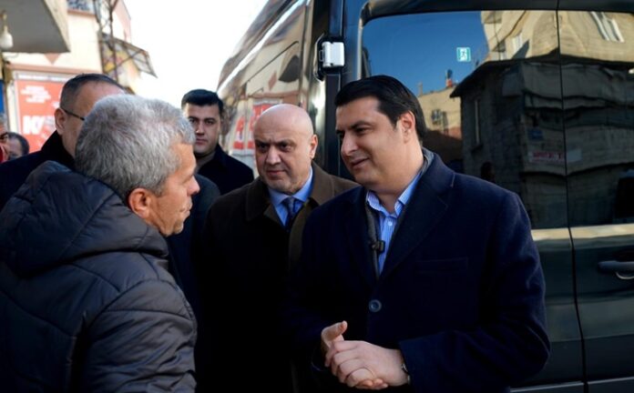 Başkan Yılmaz kırsal mahalle ziyaretlerinde halkla buluştu