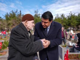 Şehitkamil Belediye Başkanı Yılmaz, Nurdağı ve İslahiye’de depremzedelerle bir araya geldi