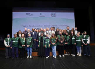 Bağımlılıkla mücadeleye katkı sunan isimler Gaziantep’te ödüllendirildi