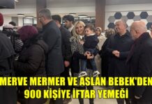 Merve Mermer, oğlunu hayır işlerinde yetiştiriyor