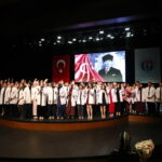 Gaziantep Üniversitesi Tıp Fakültesi’nde 302 öğrenci beyaz önlük giydi