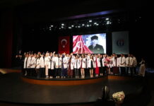 Gaziantep Üniversitesi Tıp Fakültesi’nde 302 öğrenci beyaz önlük giydi