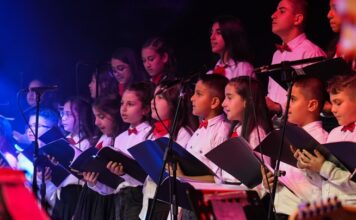 Gaziantep’te Şehitkamil Çocuk Orkestrası’ndan coşkulu 19 Mayıs konseri