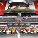 Gaziantep’te halk oyunları heyecanı yaşandı