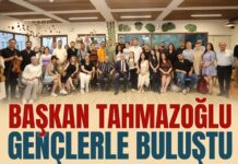 Başkan Tahmazoğlu üniversiteli gençlerle buluştu