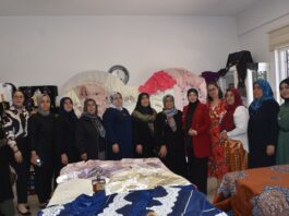 Gaziantep’te Şahinbey Belediyesi Burç Sosyal Tesisi’nde yıl sonu sergisi açıldı
