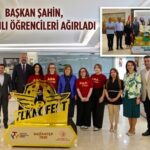 Gaziantep’te uluslararası başarı elde eden öğrenciler Başkan Şahin’i ziyaret etti