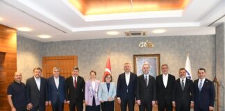 AK Parti heyetinden GAİB yönetimine “hayırlı olsun” ziyareti